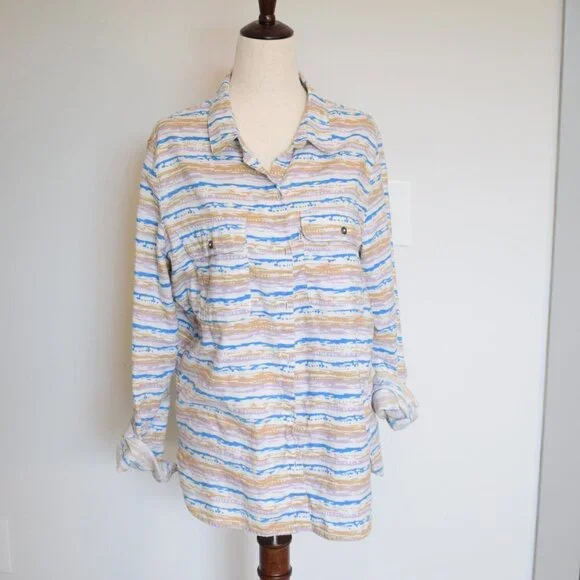 Levi's Aztec Button Down Western Shirt - Picture 3 of 8